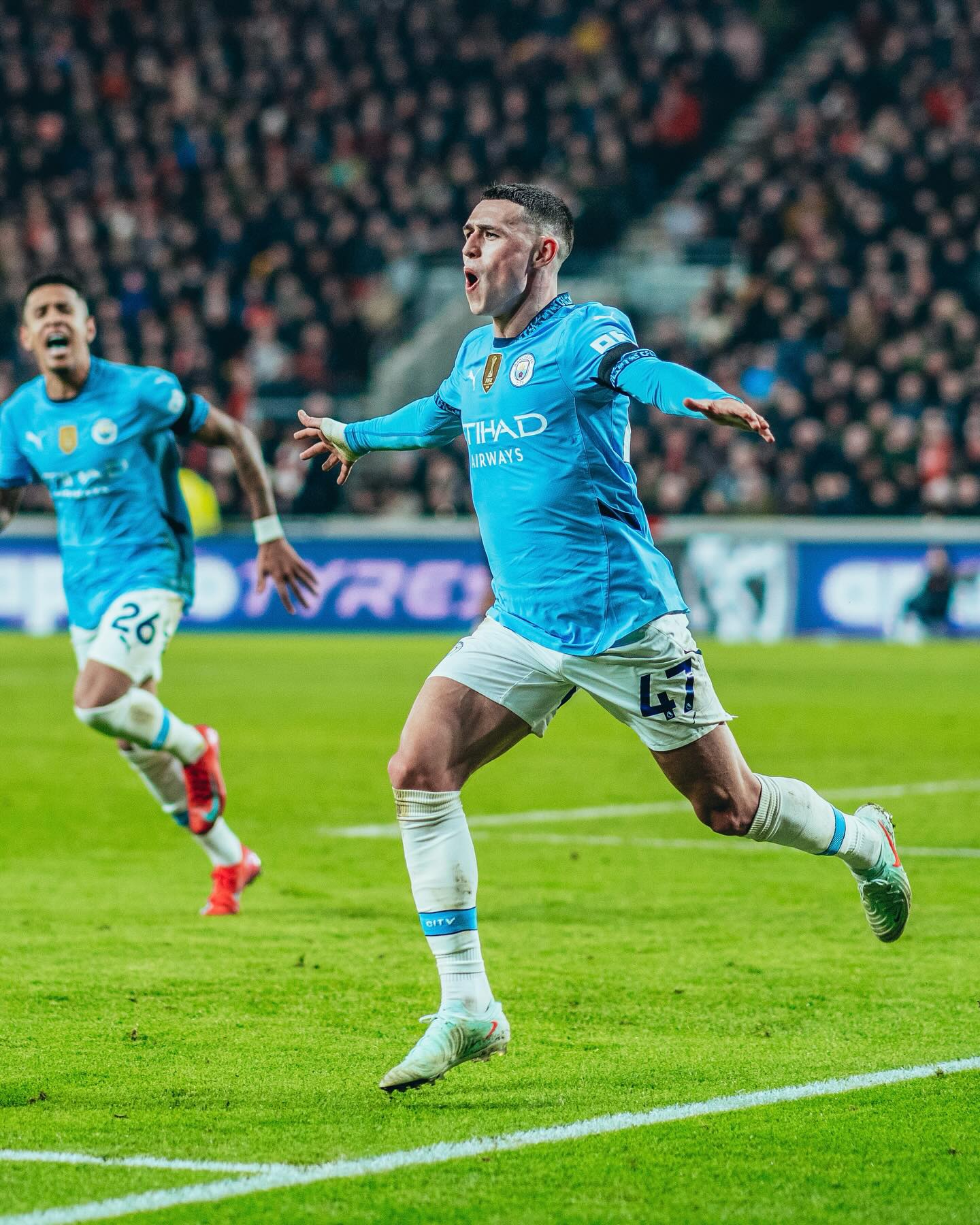 英格兰碾压曼联，福登刷新纪录