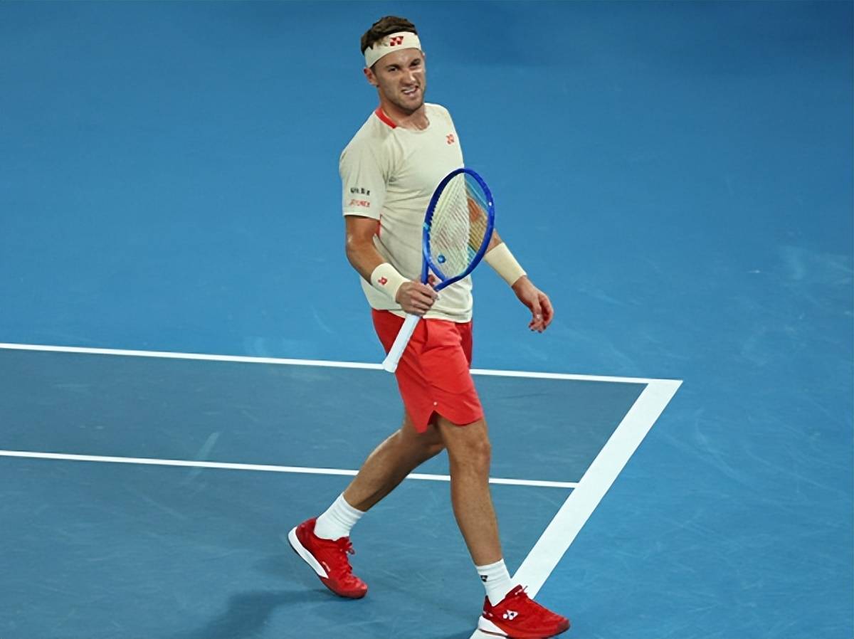 爱游戏官方-蒙特卡洛大师赛绝杀法网，鲁德扛起全队