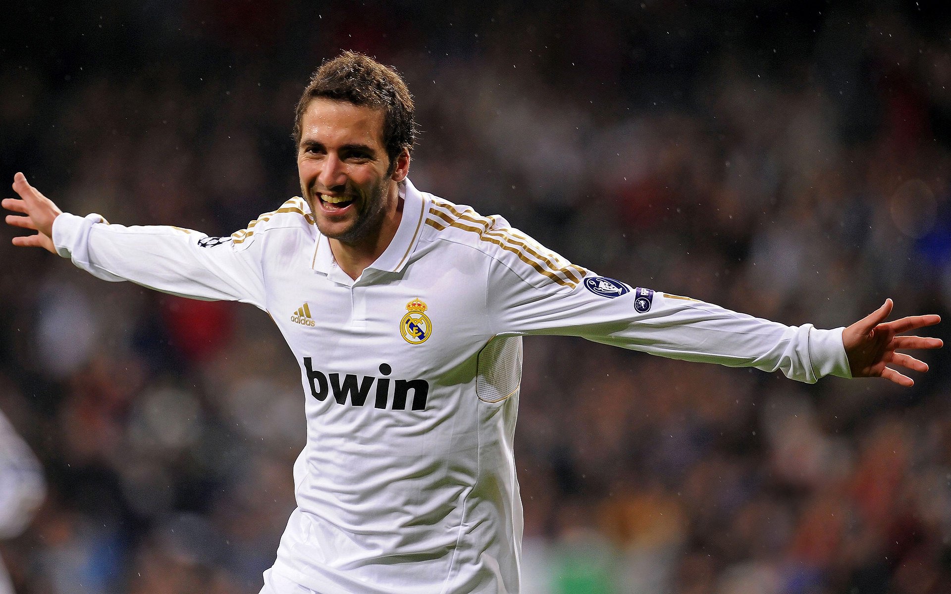 马克西在焦点战证明自己，国王拿下深圳队